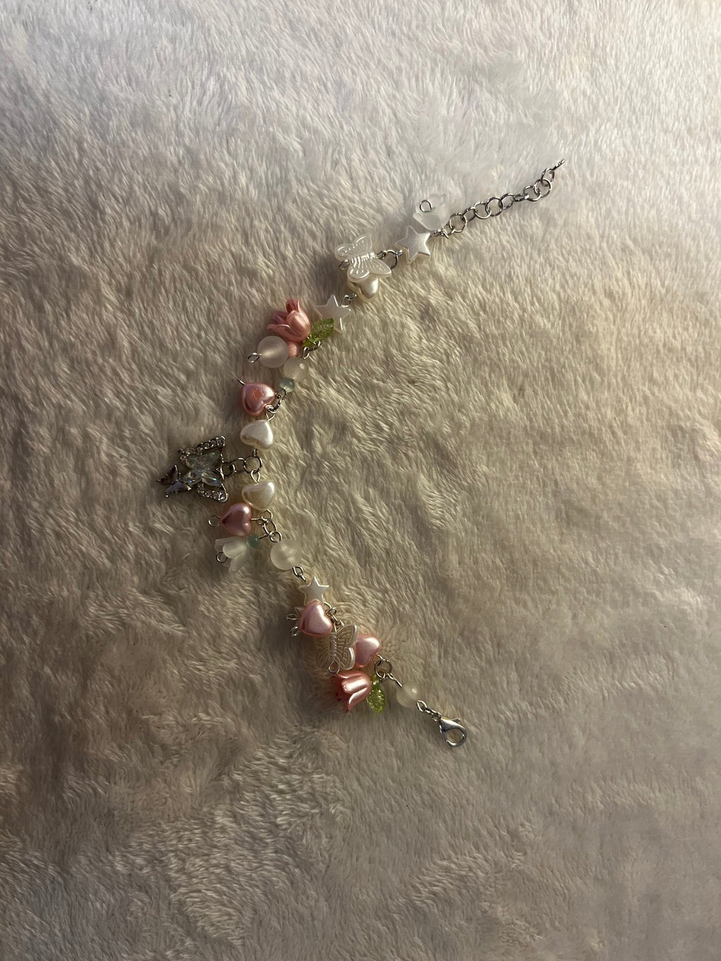 Hazycore: ILLIT Charm Bracelet