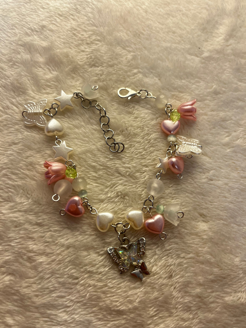Hazycore: ILLIT Charm Bracelet